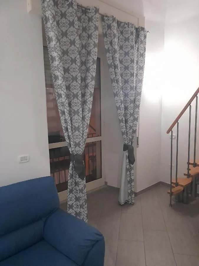 Home Sweet Home Napoli 0*,